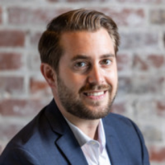 Global Strategic Account Executive @Sprinklr
I help companies create a customer centric experience for their brand.