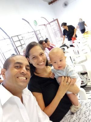 Fabiano67151915's profile picture. pastor esposo e pai...
mas principalmente filho de Deus.