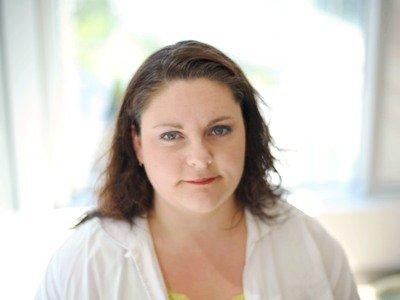 lanipage's profile picture. Amuse me. Coffee, please.