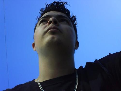 max_whithiney's profile picture. 