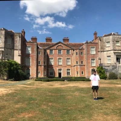 Head of Year 11 and History Teacher at Brighton Hill Community School🏰