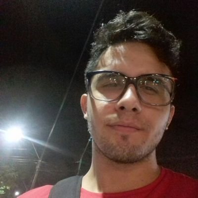 arievilooo's profile picture. console.log("Front-End developer 💻")