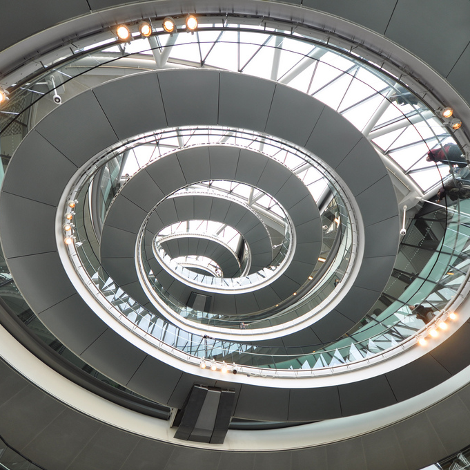 InnovativeLear9's profile picture. Suche nach besseren Wegen zu lehren oder Lernen zu begleiten, nicht nur in Deutsch und Englisch, sondern fachübergreifend und auf die Gesamtentwicklung bezogen.