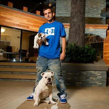 a rob dyrdek fan page! follow if you love the fantasy factory and rob !