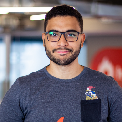 Principal Data Scientist, Msc in Computer Science, Co-founder @ Data Hackers (largest Data community in 🇧🇷)