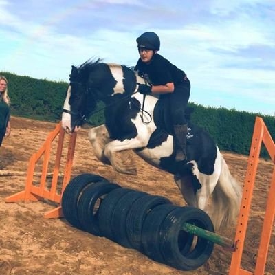 Happy Hooves Livery Is a small family friendly yard situated in wallasey. We cater all livery services to suit you & your horse! 🐴 Happy Horses Happy Owners 💚