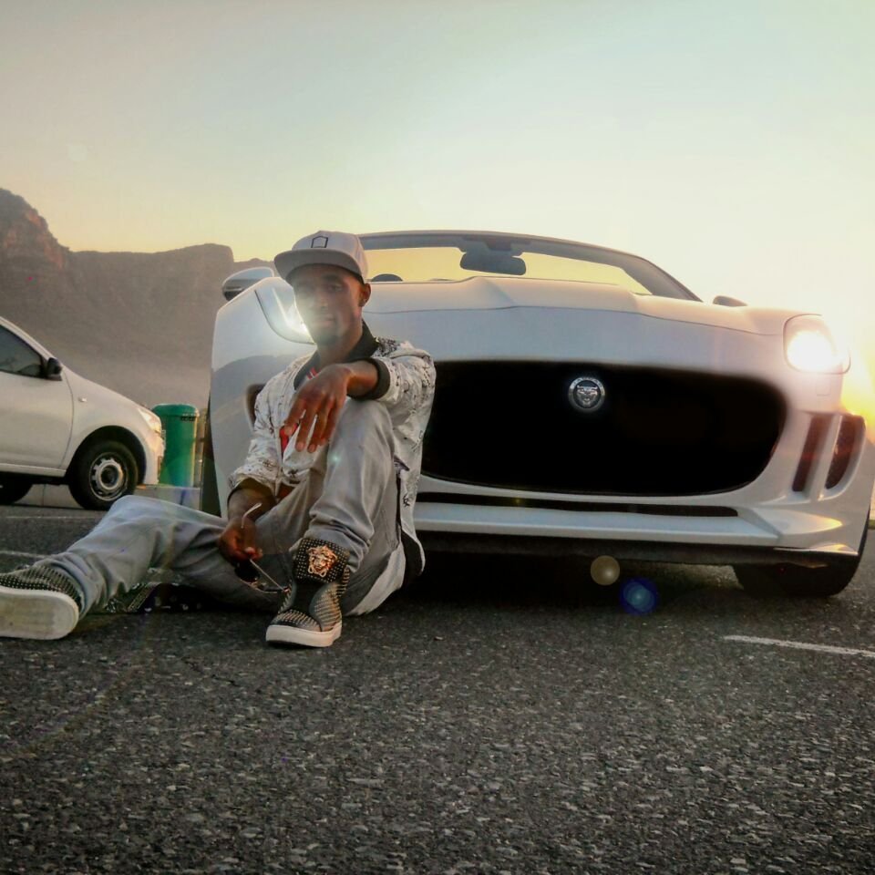 HieWaeMusic Profile Picture