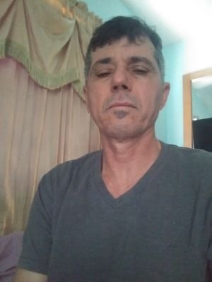 Disfrutar de cada segundo de la vida ver el futuro con fe y ánimo no dejar pasar el tiempo
Para demostrar lo importante y bella que es la vida siendo recíproco