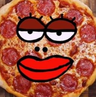 thepyzzaqueEEn's profile picture. 