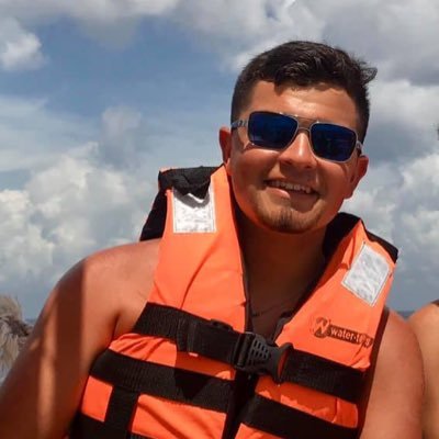 RyanRyanmc00's profile picture. 