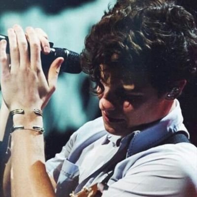 ā¢Esperando a SHAWN PETER RAUL MENDES en Colombiaā¢
š«I love muffins, I hate tomatoesš« Fan Account
