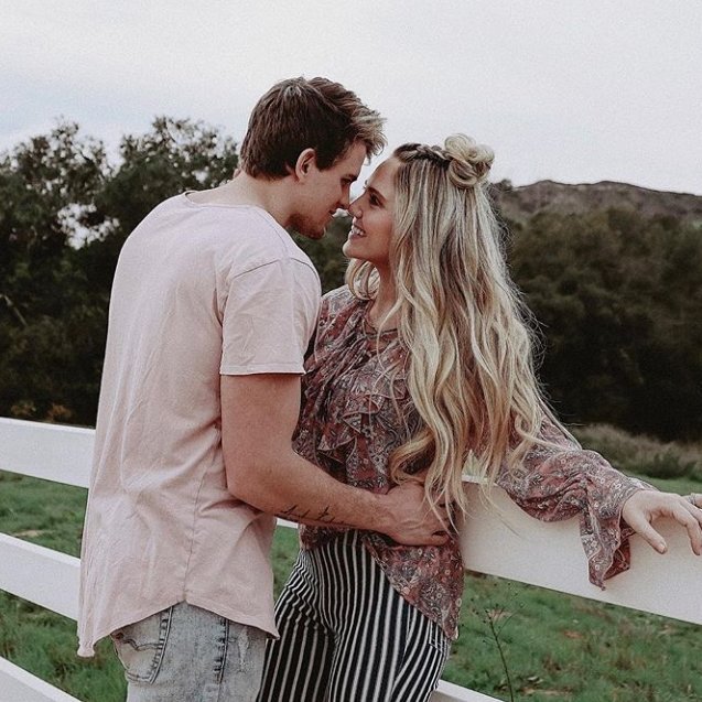 #Married to the love of my life @ThomasLogan21 My bundle of happiness ♡ || Rp account || 16/4/17