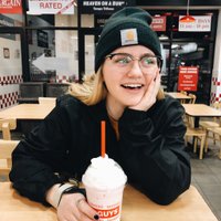 Chloe Swanson (@chloeswansonnn) 's Twitter Profile
