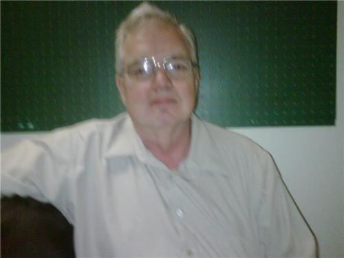 dquinl2's profile picture. 