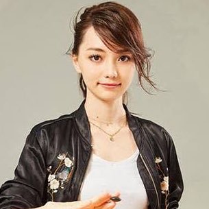 🐻美容整形🐻 済) 眼瞼下垂、埋没2回、BNLS、バッカル、目尻切開2回、全身脱毛、眉間ゴアテ、鼻尖、小鼻縮小、眉下切開、糸リフト、ミニ頬骨、Vライン、VLリフト、グラマラスライン 予定)脂肪注入、額プロテ 🔑たまに鍵かけます 💥 スカウト・リア垢ブロックします