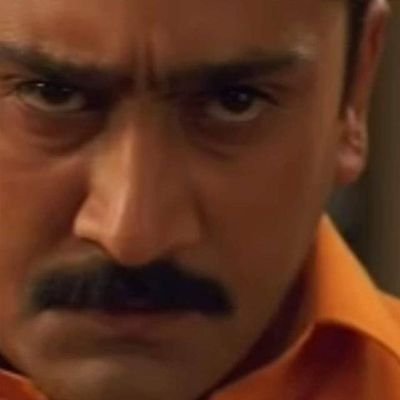 aankh_neeche's profile picture. #PKMKB Jo Namak to Bharat ka khate hai aur uska haq adaa karte hai Pakistan ko, unko pavitar karne ka waqt aa gaya hai