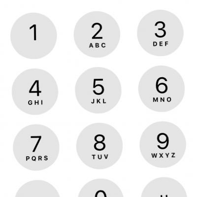 komfee22's profile picture. 