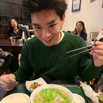 taishi_youroman's profile picture. リマックスの濱本大史です。
雑炊と横須賀が好きです。
でも横須賀には年に一回ぐらいしか行けてないです。
好きなアイドルはえのぐ。
年がら年中四六時中、お風呂に入りたがってます。
点取り占いも好きだよ。えのぐみでけもろー。