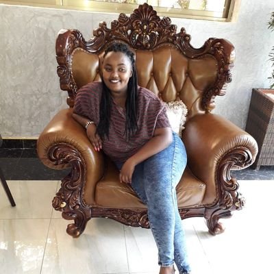 NdabiLynette's profile picture. Strategic and Corporate Communication, Public Communications Officer| 🎓BA Communication-Public Relations| Live Laugh Love Life🌻