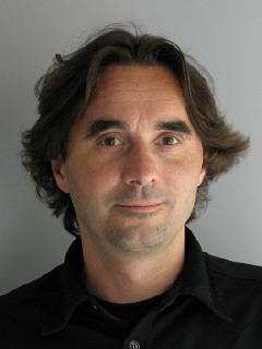 Investor relations expert, husband & proud father, sports fan (soccer, tennis & surfing)