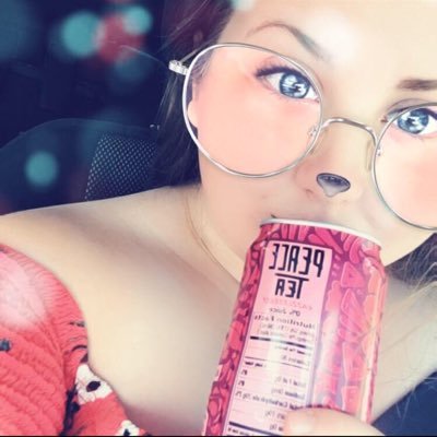 smallbutstrong2's profile picture. 