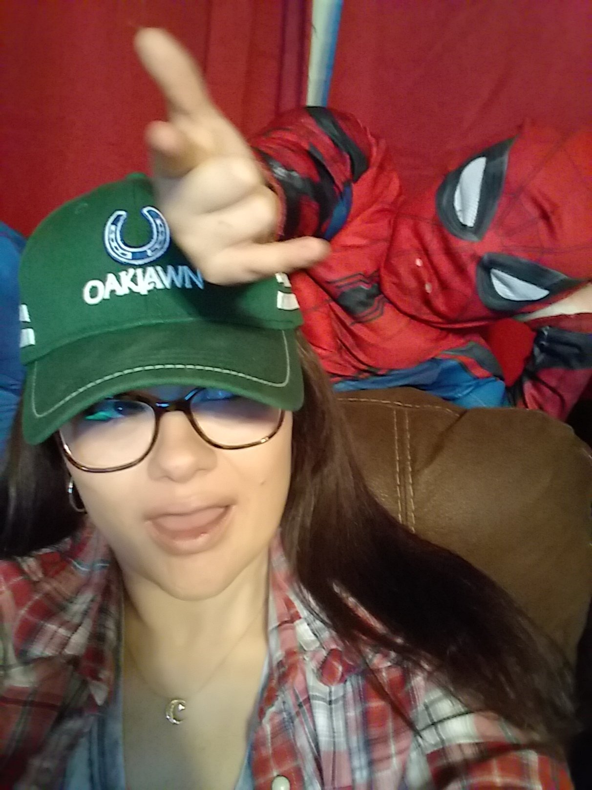 thegodsmuse1's profile picture. infj, aquarius, glorious weirdo