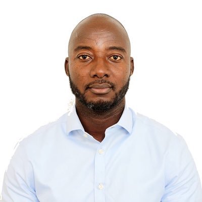 A professional accountant with love for ethical leadership.I love Mercedes.Tupac and Daddy Lumba no mistake .yowusubrefo@gmail.com