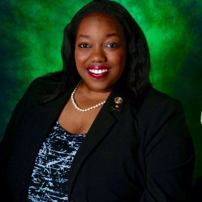 Higher Education Professional. Motivational Speaker. Aggie. Author. Founder of The Bridge By H.O.P.E Foundation, Inc. (@Bridge_By_Hope)