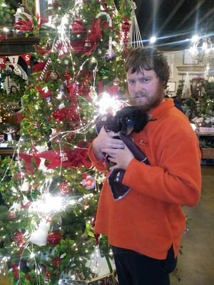 Michael04346455's profile picture. m