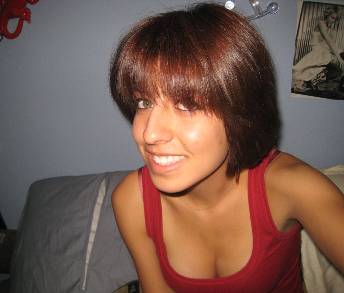 awesomealicia's profile picture. I'm pretty much the most awesome Alicia you'll ever know.