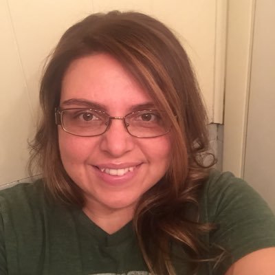 nicholedodak's profile picture. 