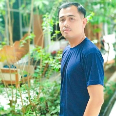 suatu hari nanti kita hanya akan menjadi memori bagi sebagian orang,sebab itu lakukanlah yang terbaik untuk menjadi orang baik.