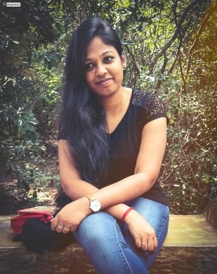 VinithaRaj12's profile picture. 