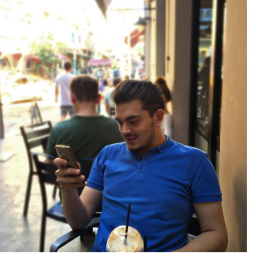 avniuzum's profile picture. 