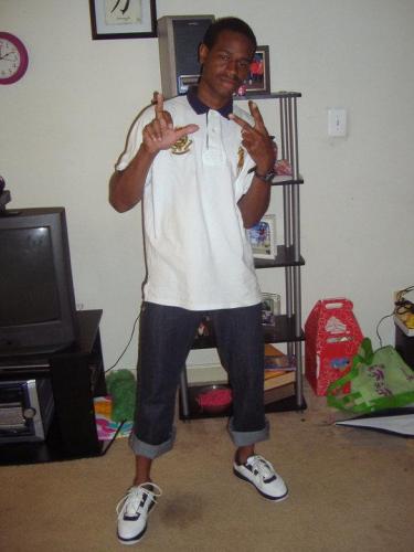 Man im just i real chilled dude ....dont need u to know me ....but remember me.....