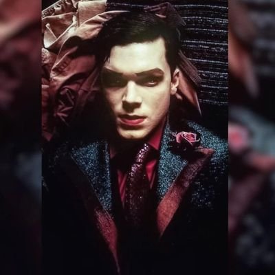 ᴡʜᴇɴ ʏᴏᴜ ʀᴇᴀʟɪᴢᴇ ɪ'ᴍ ɴᴏᴛ ʙʟᴜғғɪɴɢ, ʙʀɪɴɢ ᴍᴇ ʙʀᴜᴄᴇ ᴡᴀʏɴᴇ... ᴀɴᴅ ɪ'ᴅ ʟɪᴋᴇ ᴀ ᴄᴏғғᴇᴇ, ʙʟᴀᴄᴋ, ᴛᴡᴏ sᴜɢᴀʀs.
#AU #MVRP back up for @EvilKingJeremia