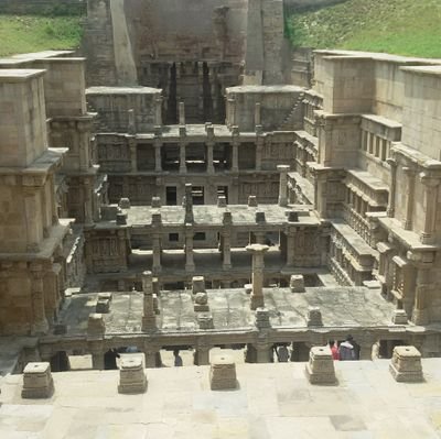 pavak2911's profile picture. 