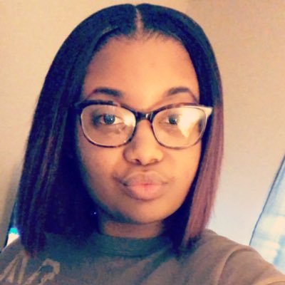 _This_Chick22's profile picture. 