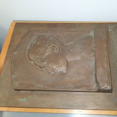 terribaltimore's profile picture. Professional dot connector