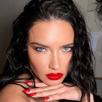 Adriana Lima(@newsadrianalima) 's Twitter Profileg