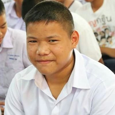 เลว