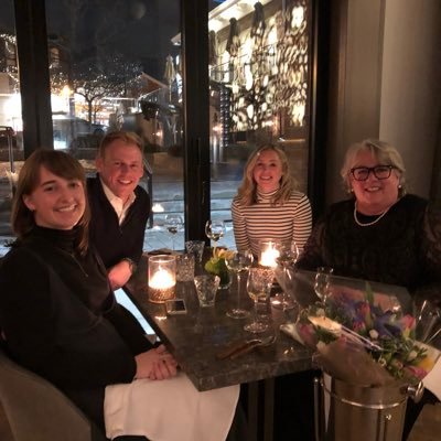 Mother, sister, friend. Gardener, renovator, community booster, book lover. Partner on the Robertson Kadwell Team @ Sotheby's International Realty Canada