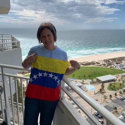 silviamerentes's profile picture. Feliz y positiva siempre, con Dios en tu corazon no existen cosas imposibles