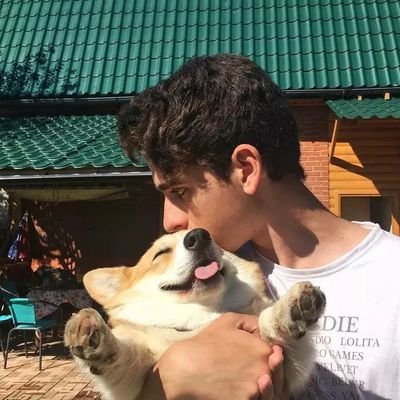 gaygrouper's profile picture. 