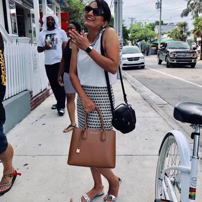 abhasoni's profile picture. IT Professional