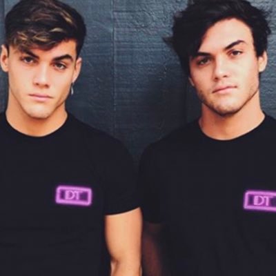 I love the Dolan twins, I’m only on here to read their tweets❤️✌️😍