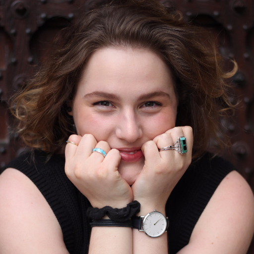 ElsaNierenberg's profile picture. Boston-based. Stand-up comedian & satirist. Words in @The_Belladonnas, @PointsinCase, @WeeklyHumorist, @littleoldlady__, @WICF, and more...