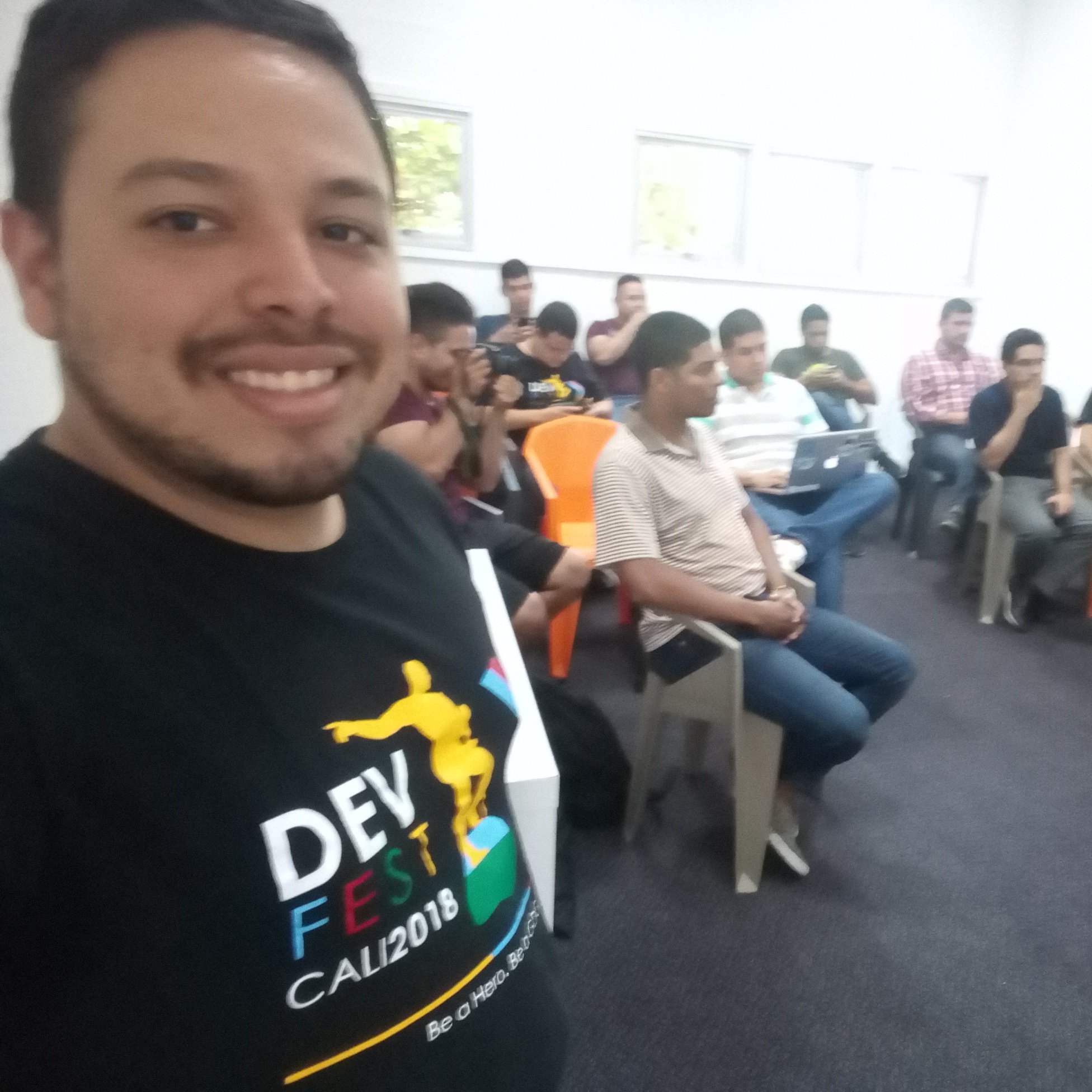 caag_1991's profile picture. Arquitectura y Desarrollo Java - Cloud. Lider Co-organizador GDG Cali. Orgullosamente Hincha Americano. Cali, Colombia.