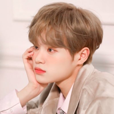 daehwi_b's profile picture. #AB6IX 이대휘 봇(bot)입니다. i'm not real daehwi. This is just bot account for fan-service.