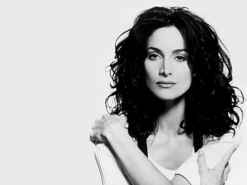 Carrie Anne Moss Carrieannemoss Twitter